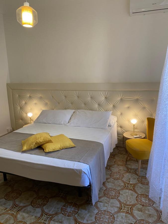 Bianca Rooms Noto Exteriör bild